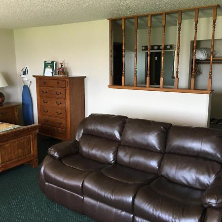 Cassville Four Seasons Inn & Suites Eksteriør billede